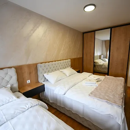 Apartment Retreat Wellness & *